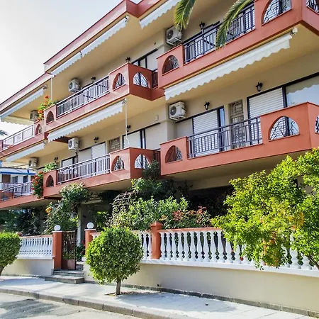 Milonas House Paralia Dionysiou