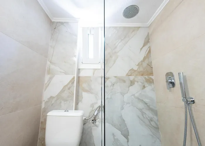 Milonas House * Paralia Dionisiou
