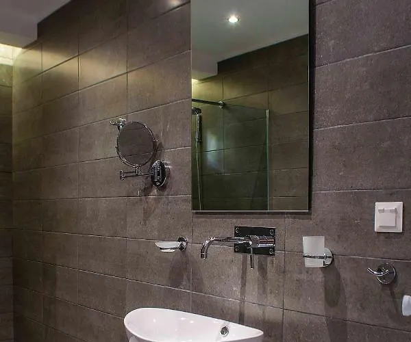 Milonas House *
