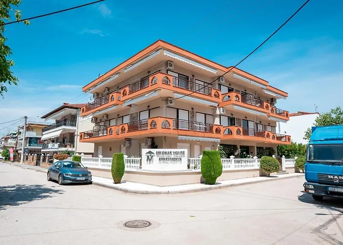 Milonas House *