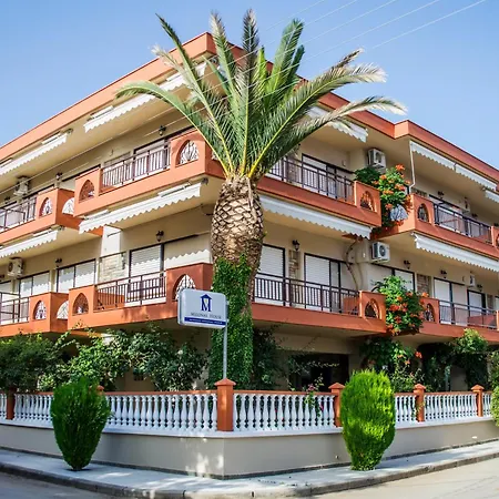 Milonas House Paralia Dionysiou